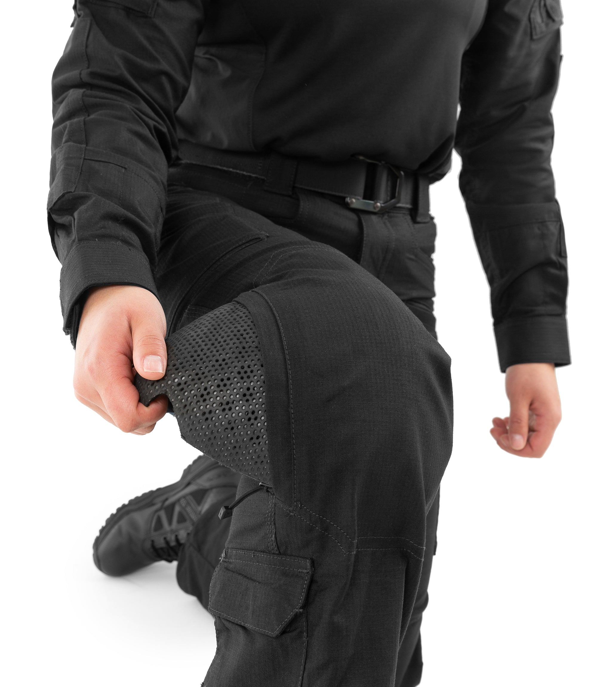 Knee Pad Pocket of Women's Defender Pant in Black |color_black