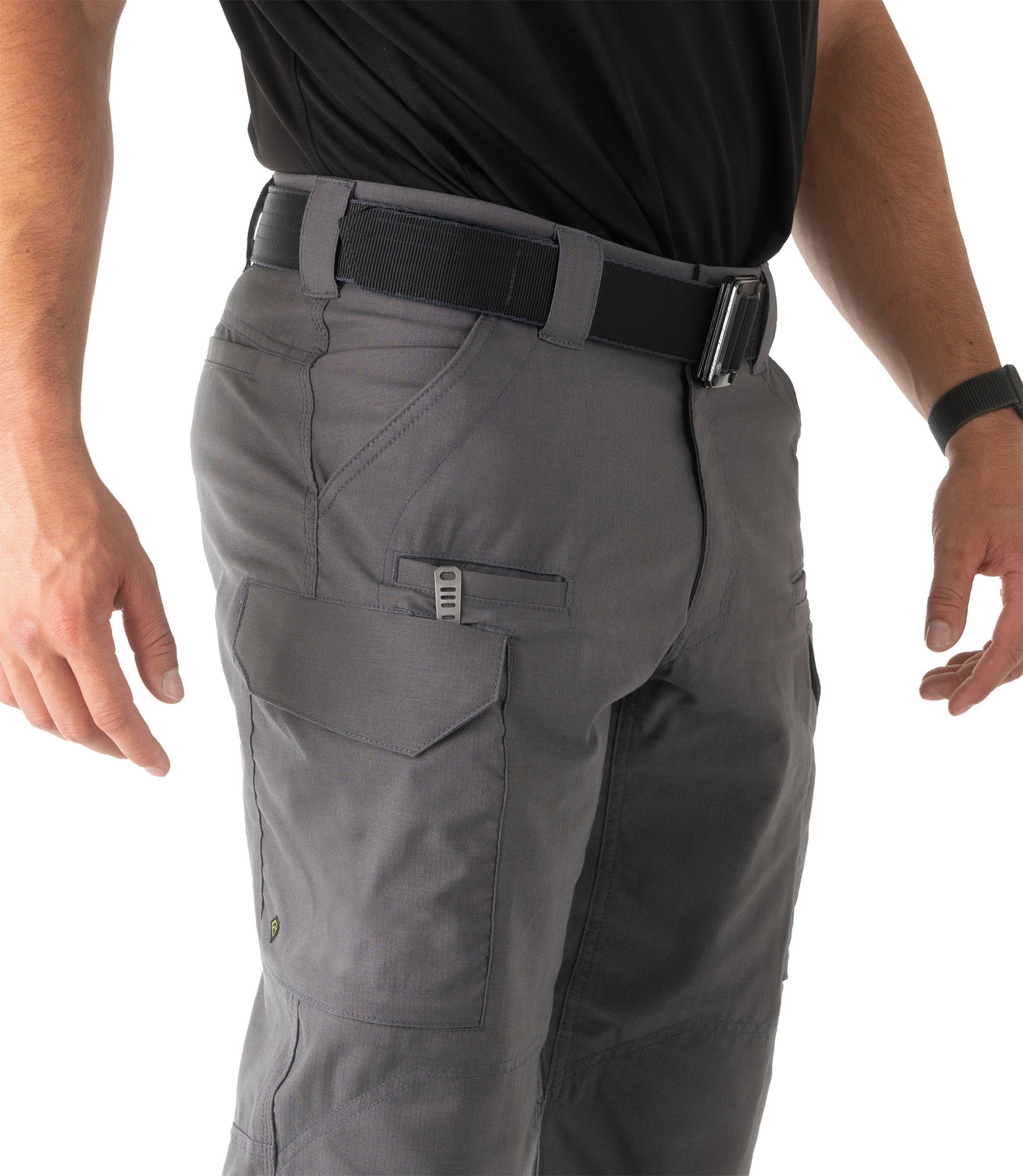 Pocket of Mens V2 Tactical Pants in Wolf Grey |color_wolf grey