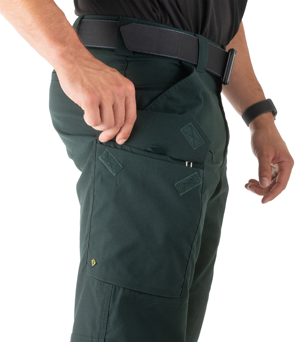 Open pocket of Mens V2 Tactical Pants in Spruce Green |color_spruce green