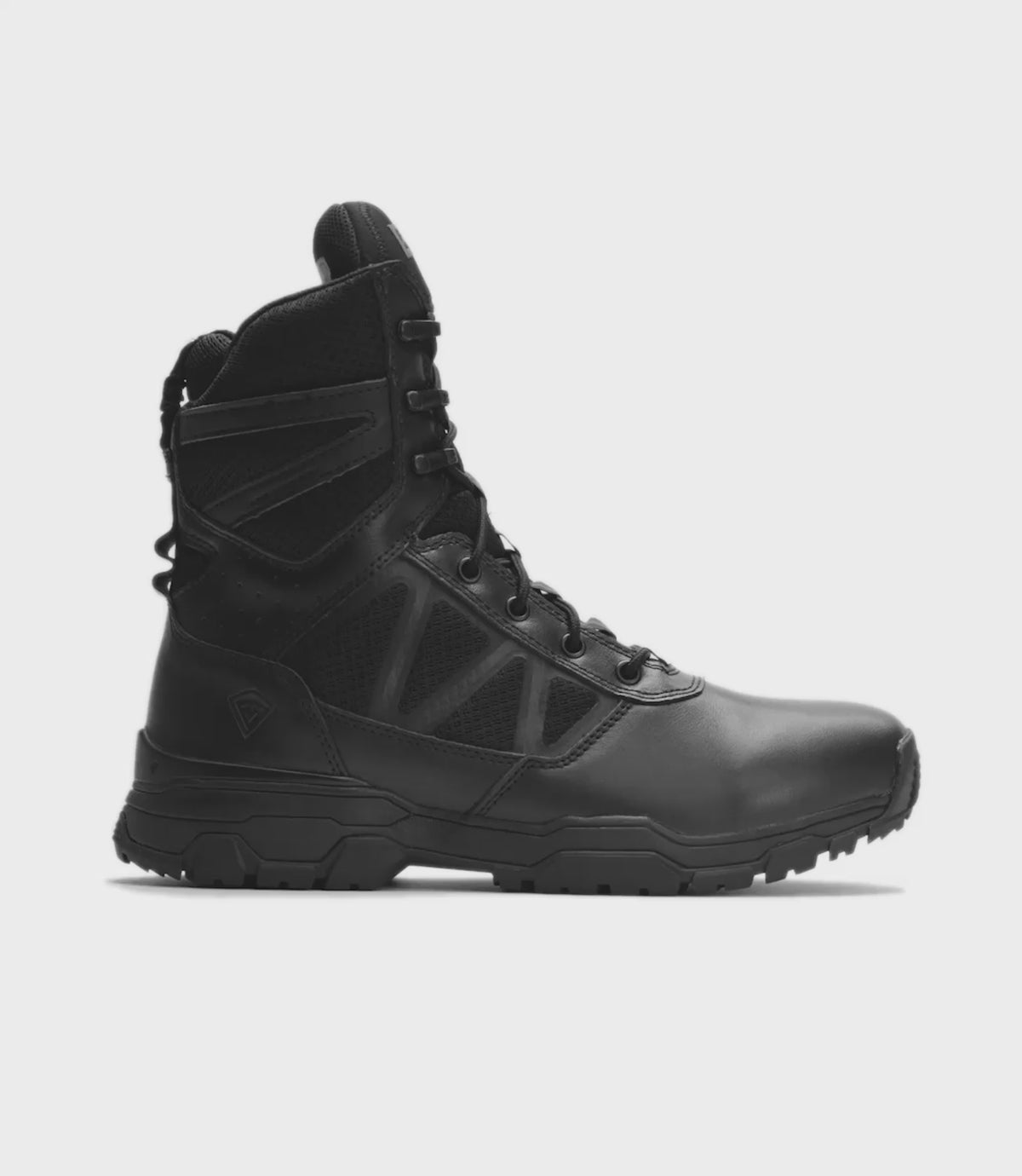360 Degree View of Men's Urban Operator Side-Zip Boot in Black
