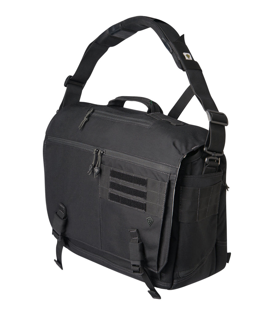 Ascend Messenger Bag 25L